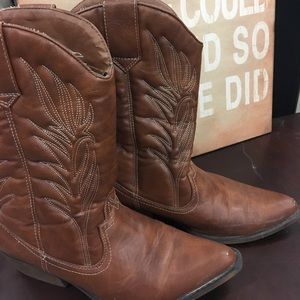 Candies cowboy boots